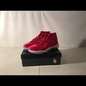 Jordan 11’s “Win like 96” Men’s Size 11/BRAND NEW